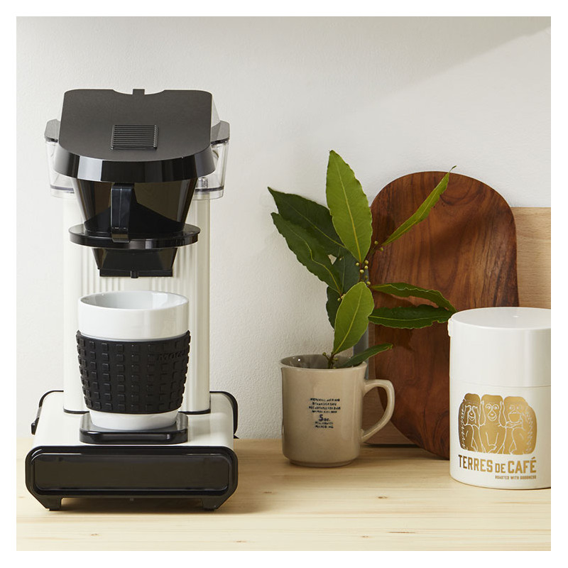 https://www.terresdecafe.com/3167-large_default/cup-one-off-white-moccamaster-coffee-machine.jpg